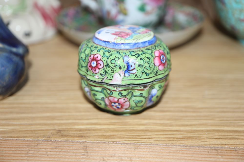 A group of Chinese famille rose ceramics